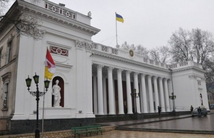 В Одеській мерії обшуки В Одеській мерії обшуки