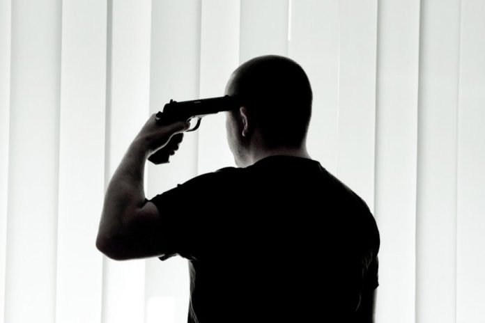 На Львівщині 44-річний чоловік вчинив самогубство, вистріливши собі в голову На Львівщині 44-річний чоловік вчинив самогубство, вистріливши собі в голову