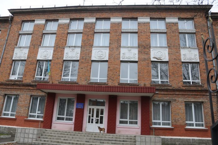 Ганущин проінспектував підготовку до відкриття майбутнього військового ліцею в Червонограді Ганущин проінспектував підготовку до відкриття майбутнього військового ліцею в Червонограді