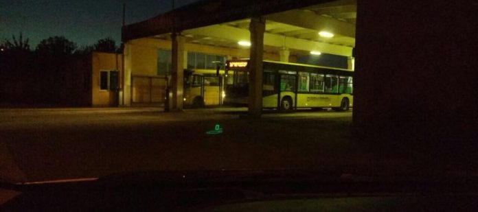 Як львівські патрульні перевіряли технічний стан маршруток перед виїздом на лінію (відео) Як львівські патрульні перевіряли технічний стан маршруток перед виїздом на лінію (відео)
