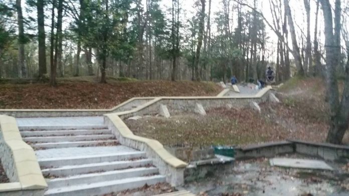 У Трускавці реконструюють міський парк У Трускавці реконструюють міський парк