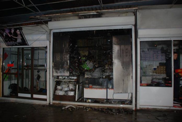 Стали відомі подробиці пожежі на ринку «Галицьке перехрестя» (фото, відео) Стали відомі подробиці пожежі на ринку «Галицьке перехрестя» (фото, відео)