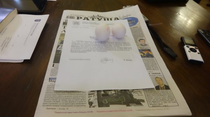 Чому редактор «Ратуші» приніс Садовому яйця і назвав виконком безхребетним Чому редактор «Ратуші» приніс Садовому яйця і назвав виконком безхребетним