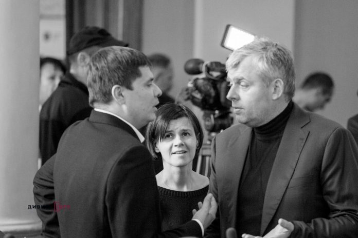 Депутати Львівської міськради звільнили забудовника від сплати інвестиційного внеску Депутати Львівської міськради звільнили забудовника від сплати інвестиційного внеску