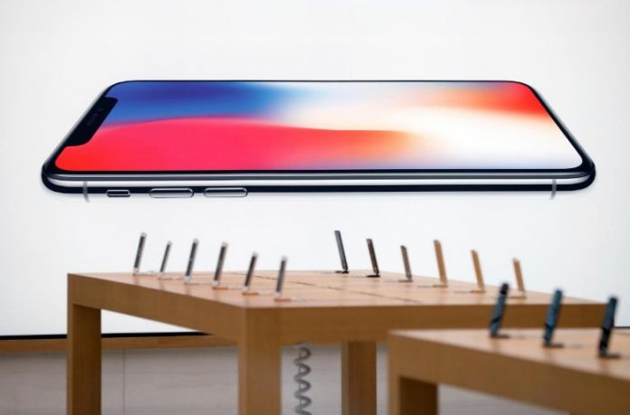 Експерти назвали реальну собівартість iPhone X Експерти назвали реальну собівартість iPhone X