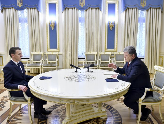 Порошенко підписав указ про призначення директора ДБР Порошенко підписав указ про призначення директора ДБР