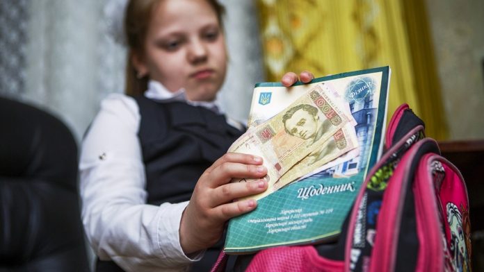 «Благодійні внески» у львівських школах: чи це законно і куди звертатися батькам, якщо їх примушують платити «Благодійні внески» у львівських школах: чи це законно і куди звертатися батькам, якщо їх примушують платити