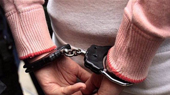 У Львові продавчиня вкрала з магазину 127 тисяч гривень У Львові продавчиня вкрала з магазину 127 тисяч гривень