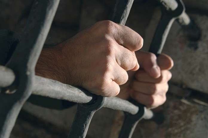 Львів’янина, який напав із ножем на працівника автомийки, засудили до 9 років Львів’янина, який напав із ножем на працівника автомийки, засудили до 9 років