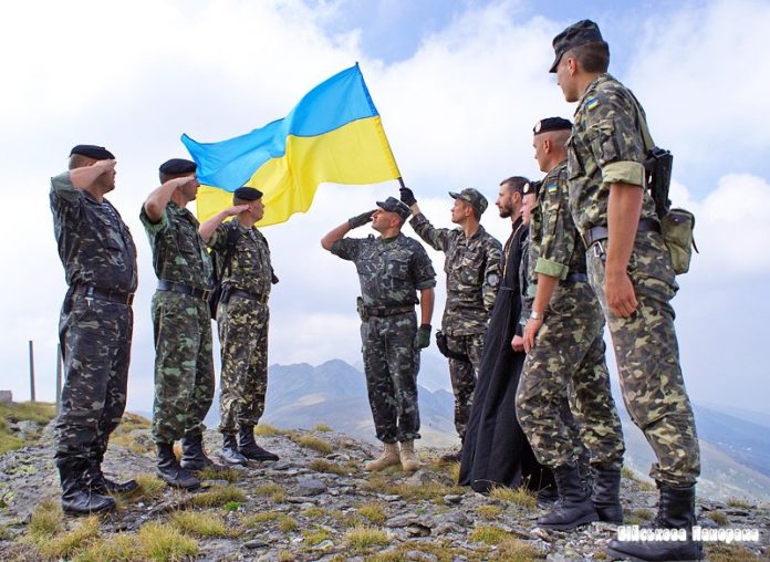 На оновлення армії із бюджету витратять 16 мільярдів На оновлення армії із бюджету витратять 16 мільярдів