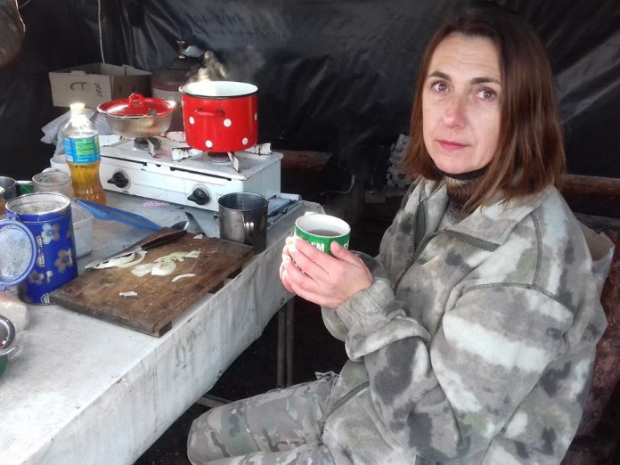 Нікому не вірте, що не страшно, – військова волонтерка Ксенія Бикова Нікому не вірте, що не страшно, – військова волонтерка Ксенія Бикова