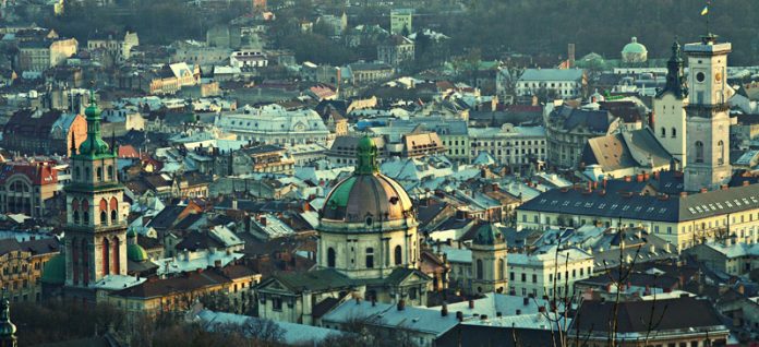 Сьогодні Львів побив історичний температурний рекорд Сьогодні Львів побив історичний температурний рекорд