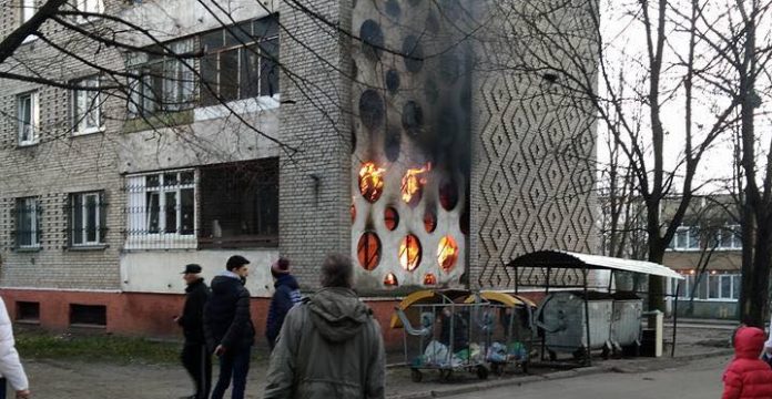На Левандівці горіла багатоповерхівка (фото) На Левандівці горіла багатоповерхівка (фото)