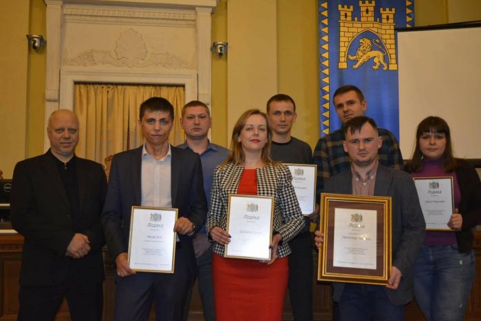 У міській раді відзначили Громадську раду при управлінні транспорту ЛМР У міській раді відзначили Громадську раду при управлінні транспорту ЛМР