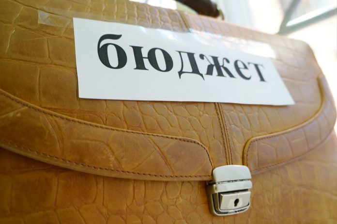 Для кого прийнятий бюджет 2018? Головні цифри, за якими житиме країна Для кого прийнятий бюджет 2018? Головні цифри, за якими житиме країна