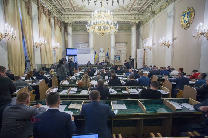 Львівські депутати виділили на збереження культурної спадщини понад 9 мільйонів гривень Львівські депутати виділили на збереження культурної спадщини понад 9 мільйонів гривень