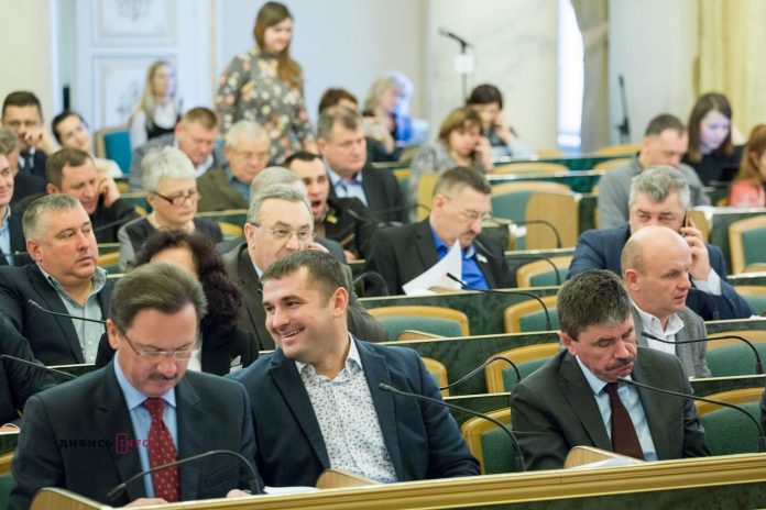 Львівська облрада дала 1,5 мільйона гривень на розвиток туризму і курортів Львівська облрада дала 1,5 мільйона гривень на розвиток туризму і курортів