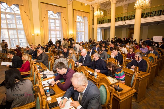 Ахметов таки отримав ділянку у Львові Ахметов таки отримав ділянку у Львові