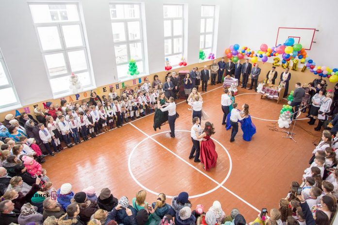 У Львівській області найбільше в Україні відкрили шкіл У Львівській області найбільше в Україні відкрили шкіл