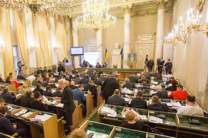 На Львівщині будуть електронні картки пацієнтів На Львівщині будуть електронні картки пацієнтів