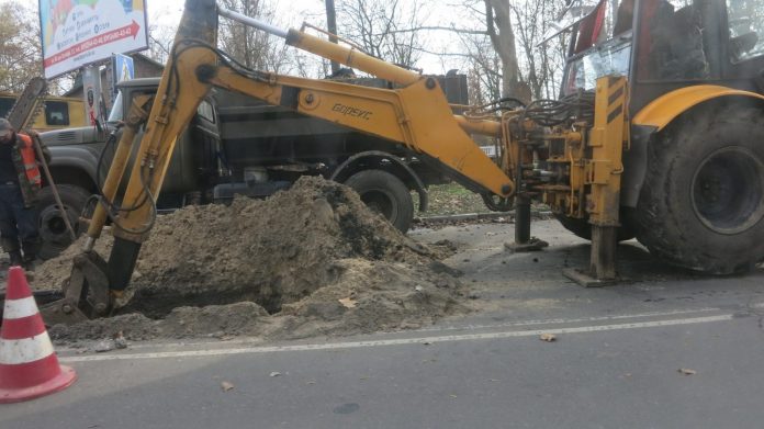 У «Львівводоканалі» розповіли деталі аварії на водопроводі У «Львівводоканалі» розповіли деталі аварії на водопроводі