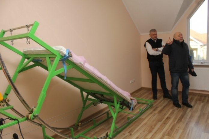 Закарпатець винайшов унікальний пристрій для лікування хребта Закарпатець винайшов унікальний пристрій для лікування хребта
