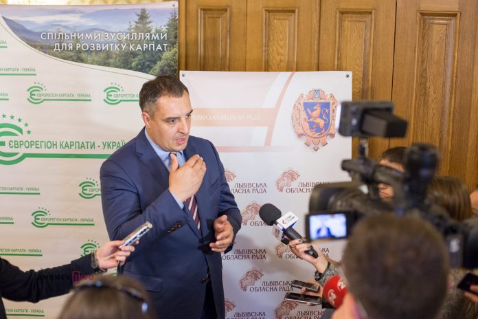 Кошти на дороги мають бути розподілені до 31 січня, — Ганущин Кошти на дороги мають бути розподілені до 31 січня, — Ганущин