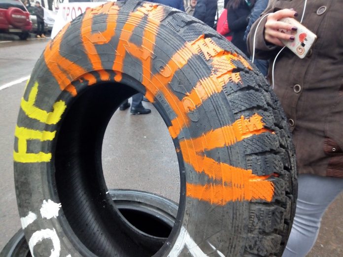 У центрі Львова протестували підприємці (фото) У центрі Львова протестували підприємці (фото)
