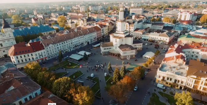 В Івано-Франківську обирають новий логотип міста В Івано-Франківську обирають новий логотип міста