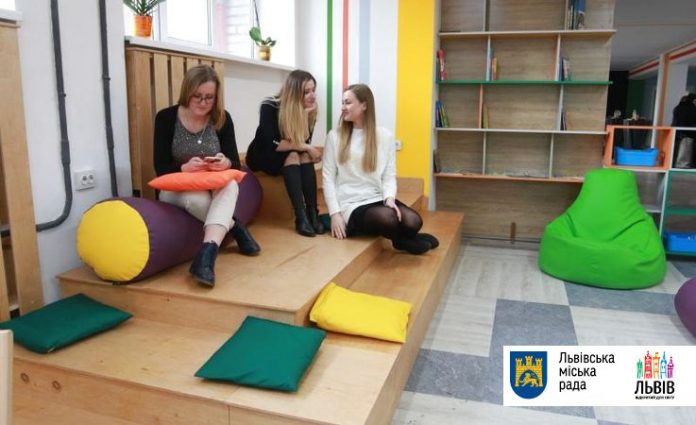 Досвід проекту «Наукова – розумний мікрорайон» обіцяють реалізувати і в інших районах Львова Досвід проекту «Наукова – розумний мікрорайон» обіцяють реалізувати і в інших районах Львова