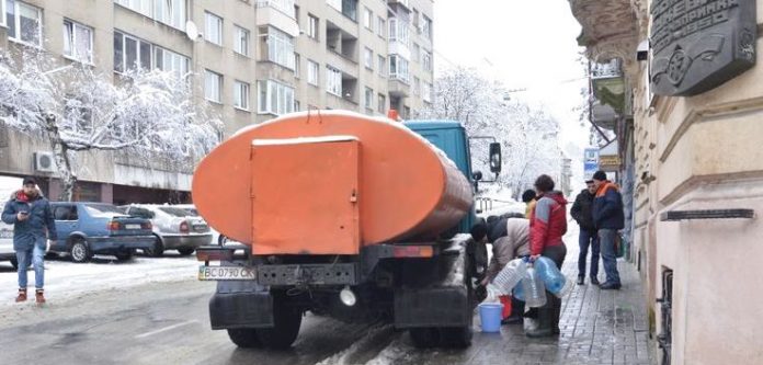 Окремі мікрорайони Львова все ще залишаються без води Окремі мікрорайони Львова все ще залишаються без води