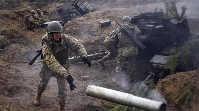 Новолуганське обстріляли снарядами з російським маркуванням Новолуганське обстріляли снарядами з російським маркуванням