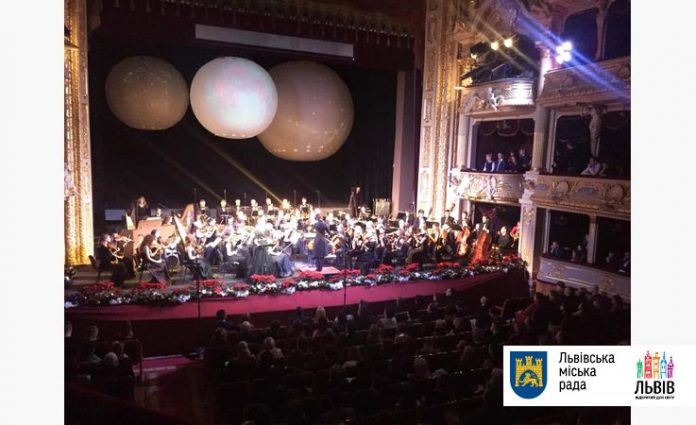 У Львівській Опері відбувся Різдвяний концерт LvivMozArt У Львівській Опері відбувся Різдвяний концерт LvivMozArt