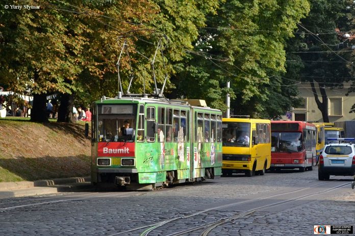 Реклама на львівському транспорті подорожчає Реклама на львівському транспорті подорожчає