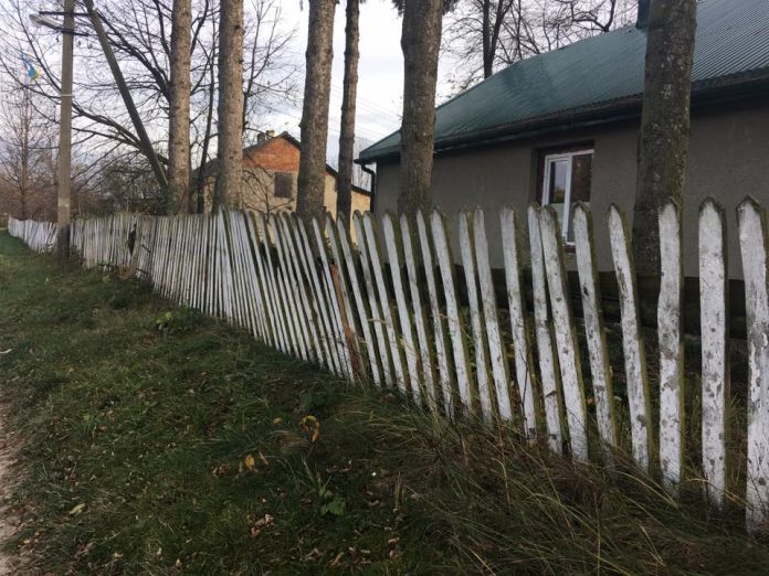 «Це не ФАП – а хлів», – 160 тисяч гривень не вистачило для ремонту сільського медпункту «Це не ФАП – а хлів», – 160 тисяч гривень не вистачило для ремонту сільського медпункту