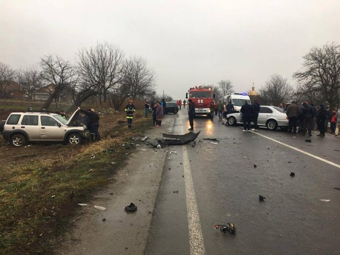 У поліції повідомили подробиці ДТП на Самбірщині, в якій постраждали 7 осіб (фото) У поліції повідомили подробиці ДТП на Самбірщині, в якій постраждали 7 осіб (фото)