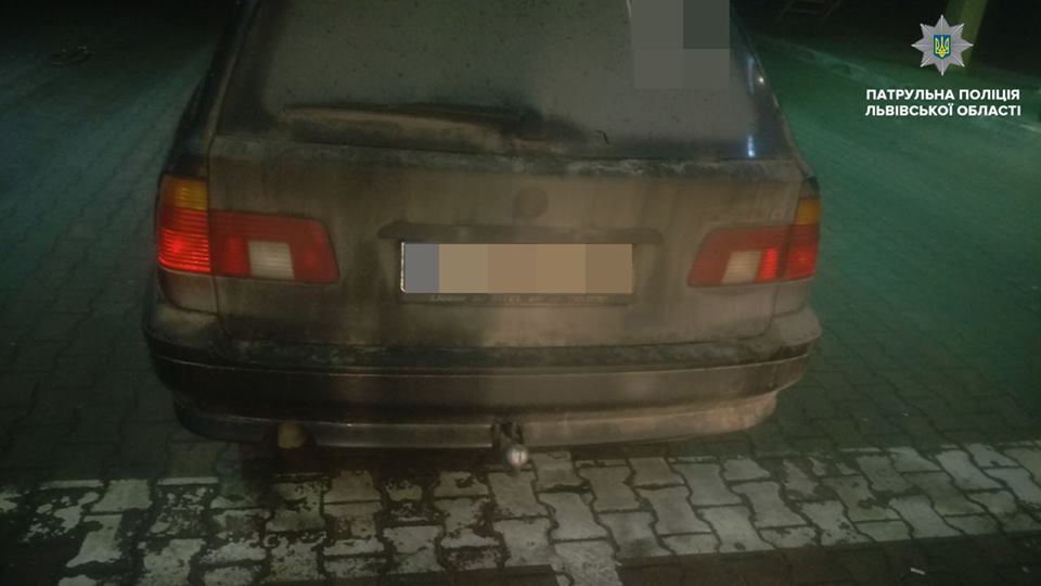 В «Краківці» прикордонники виявили автомобіль, який розшукує Інтерпол