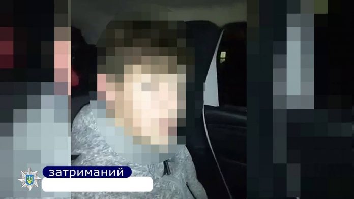 У Пустомитівському районі 17-річний юнак зарізав свого дядька У Пустомитівському районі 17-річний юнак зарізав свого дядька