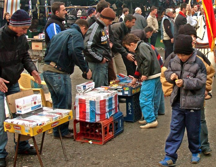 Поліція закликає львів’ян повідомляти про випадки торгівлі піротехнікою Поліція закликає львів’ян повідомляти про випадки торгівлі піротехнікою