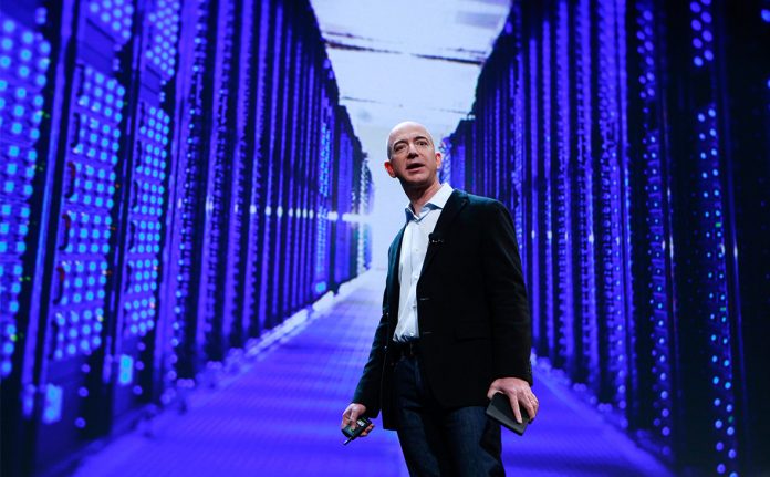 Засновник Amazon став найбагатшим бізнесменом в історії Засновник Amazon став найбагатшим бізнесменом в історії