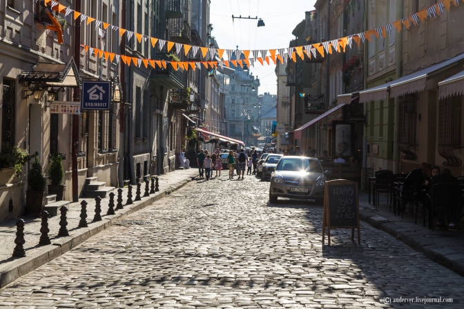 У Львові планують відремонтувати дві вулиці у центрі і площу