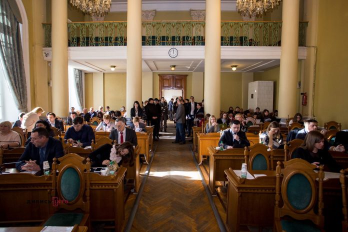 Газета «Ратуша» піде на роздержавлення 1 березня Газета «Ратуша» піде на роздержавлення 1 березня