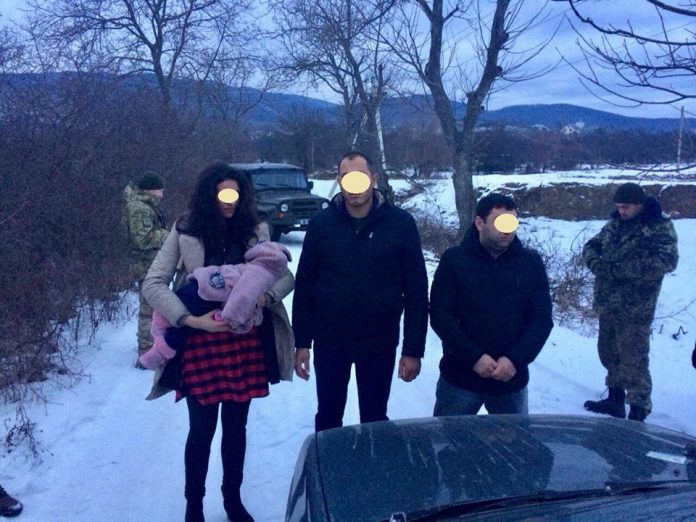 На Закарпатті затримали групу нелегалів На Закарпатті затримали групу нелегалів