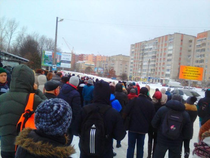 У Львові перевізників хочуть штрафувати за недостатню кількість машин на маршрутах У Львові перевізників хочуть штрафувати за недостатню кількість машин на маршрутах