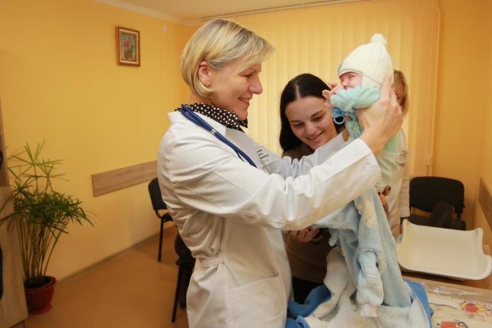 У Львові від кору вакцинували майже 4,9 тисячі дітей У Львові від кору вакцинували майже 4,9 тисячі дітей