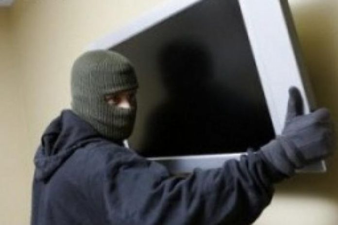 Вночі у Львові обікрали школу Вночі у Львові обікрали школу