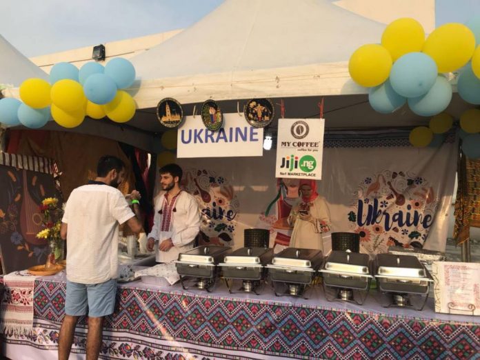 Львів’янка у Нігерії: Україна на фестивалі культур світу в Лагосі (фото, відео) Львів’янка у Нігерії: Україна на фестивалі культур світу в Лагосі (фото, відео)