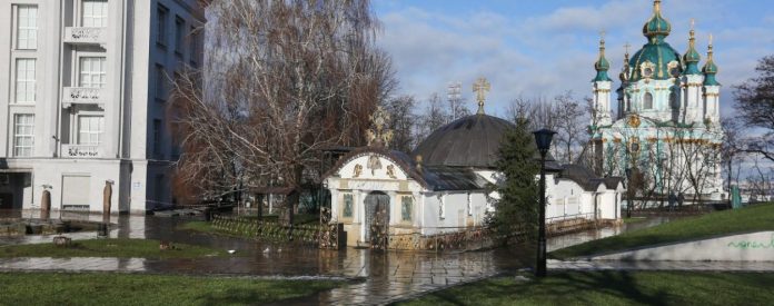 У Мінкульті готують позови через каплицю-самобуд Московського патріархату У Мінкульті готують позови через каплицю-самобуд Московського патріархату
