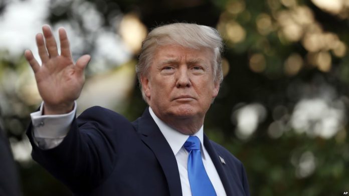 Трамп запропонував підняти віковий ценз на носіння зброї Трамп запропонував підняти віковий ценз на носіння зброї