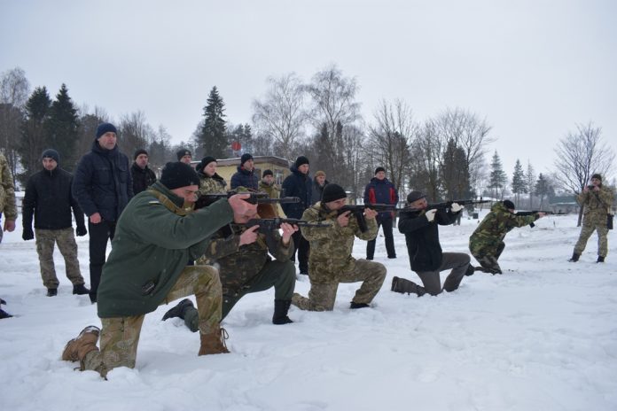 На Львівщині тренуються бійці оперативного резерву ЗСУ (фото) На Львівщині тренуються бійці оперативного резерву ЗСУ (фото)